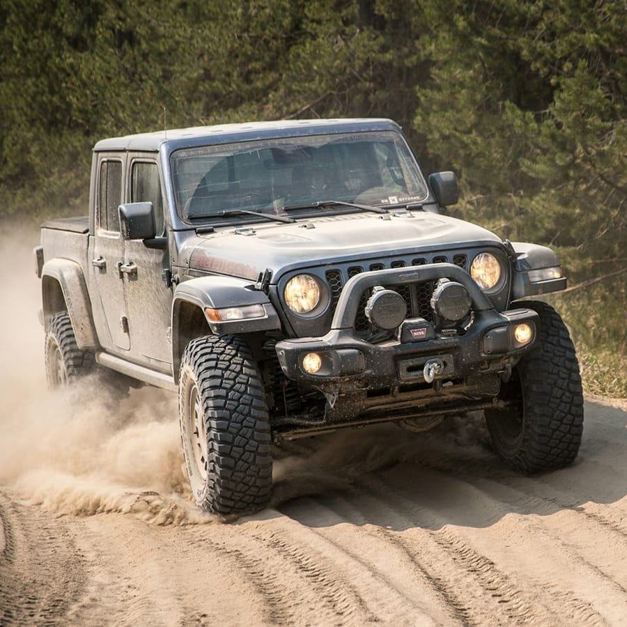 Front view of a black Jeep Gladiator