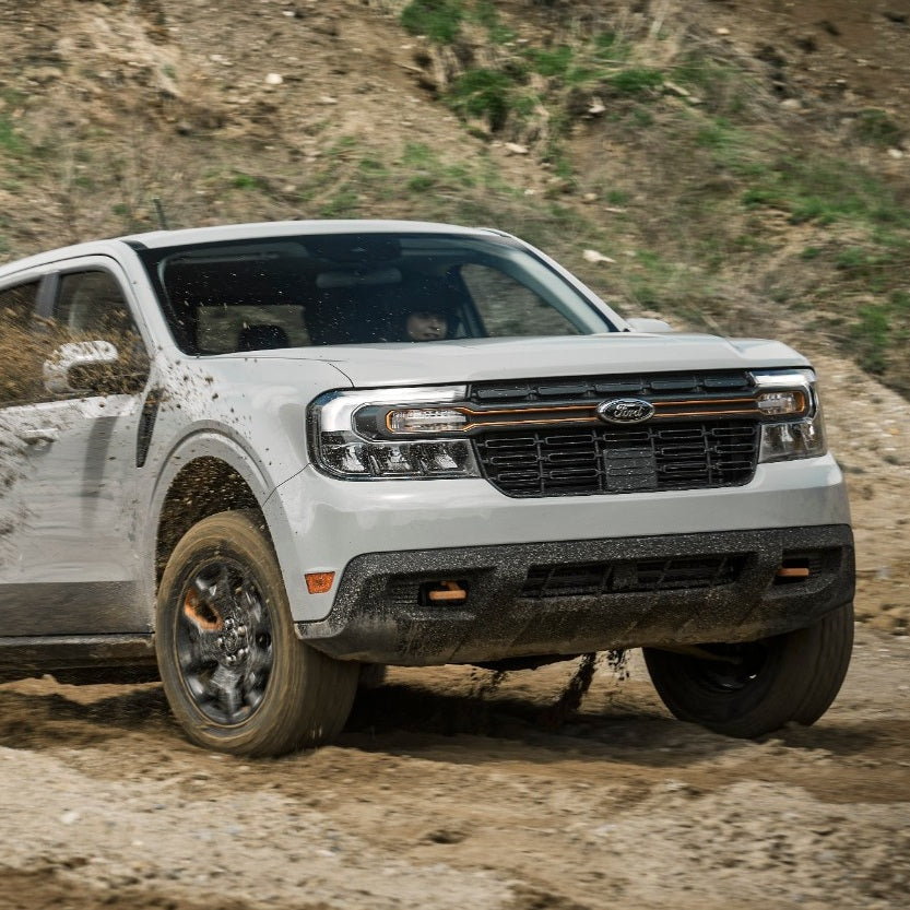 Ford Maverick Tremor driving offroad
