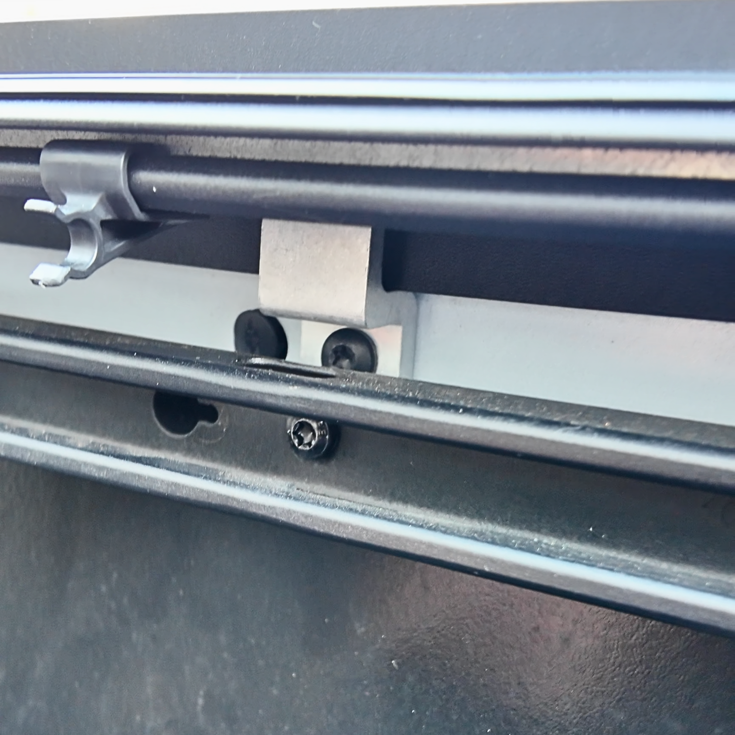 Bed Cap Gap Eliminators (PAIR)